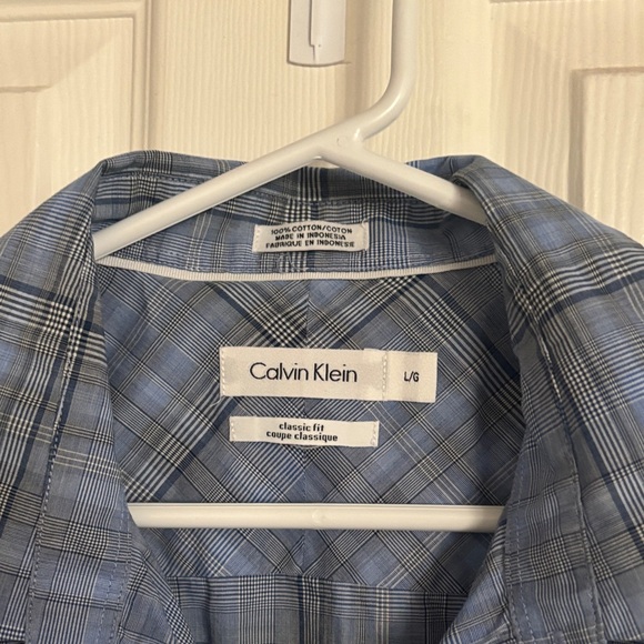 Calvin Klein Men's Casual Gray Plaid Shirt - Picture 2 of 2